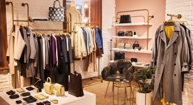 Kids Fancy Dress Rent in Dwarka – Affordable, Creative & Hassle-Free Costume Solutions