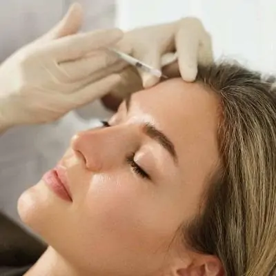 Radiesse Fillers Injections in Dubai – Long-Lasting Facial Rejuvenation Radiesse Fillers Injections in Dubai