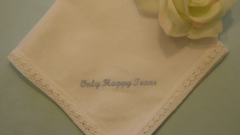 Perfect for anniversaries, weddings, or valentines .